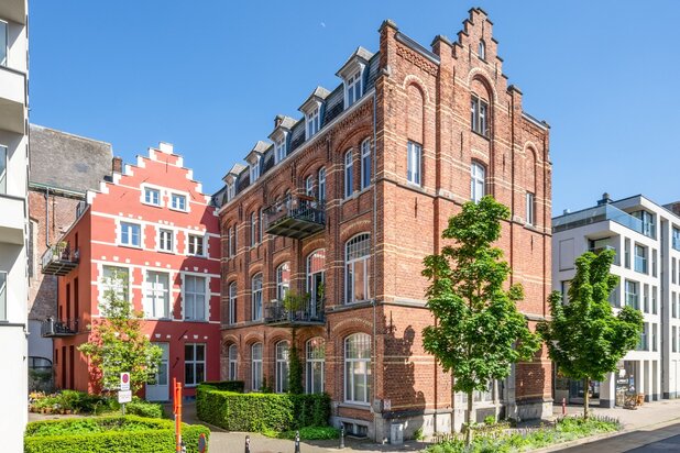 GENT – Exclusief duplex penthouse met dakterras op toplocatie in het historisch centrum