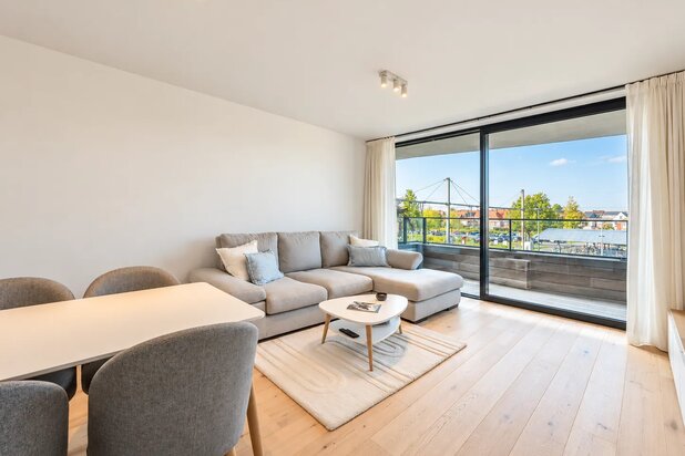 Appartement récent et lumineux avec 2 chambres et une grande terrasse dans le quartier prisé Duinenwater