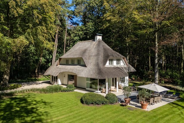 Villa grens Heide/kapellenbos!