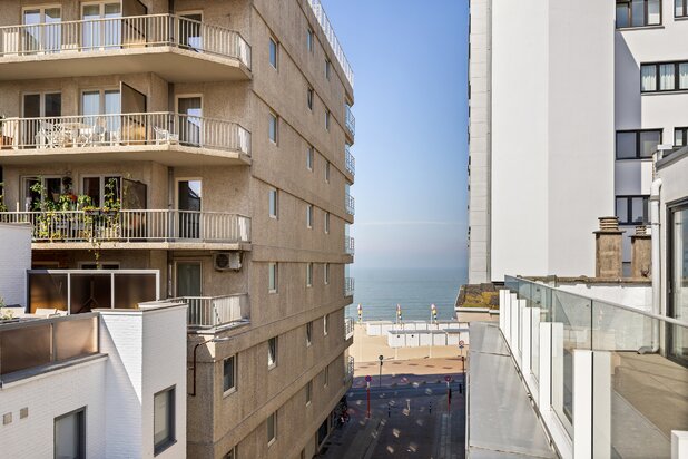 Penthouse avec terrasse ensoleillée à vendre à Knokke!