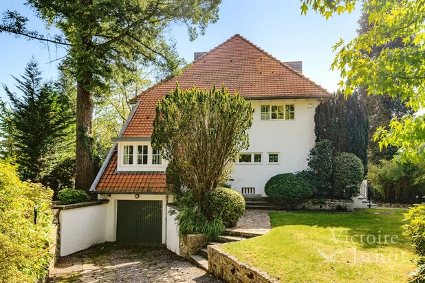 Villa 6 ch sur un terrain de ± 20 ares, quartier Parvis