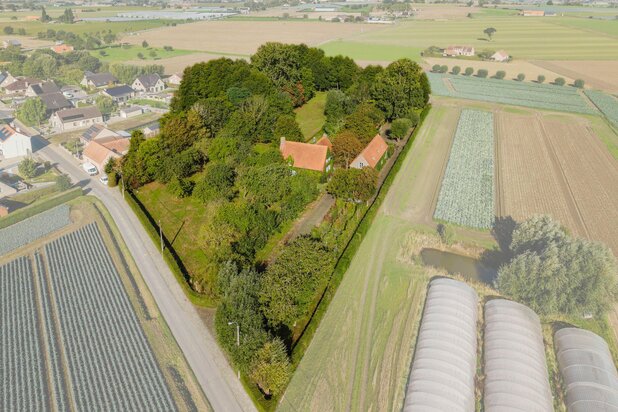 Domaine unique sur 1,4 ha à vendre à Houthulst