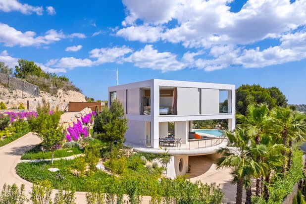 PEBBLES IS ART – Exclusieve designvilla in Las Colinas Golf & Country Club