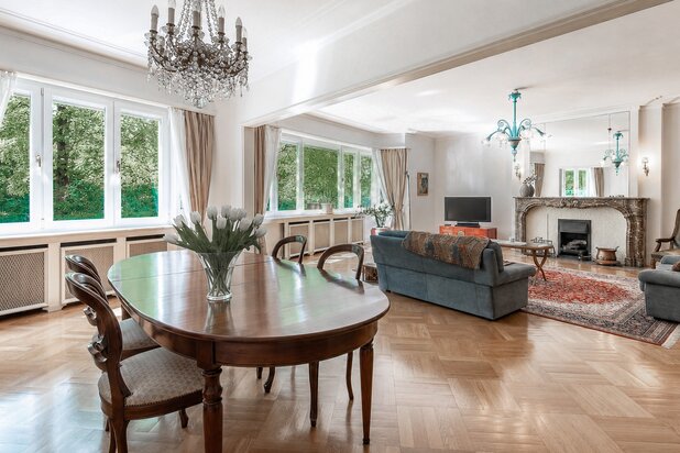 APPARTEMENT ELEGANT PROCHE DU BOIS DE LA CAMBRE