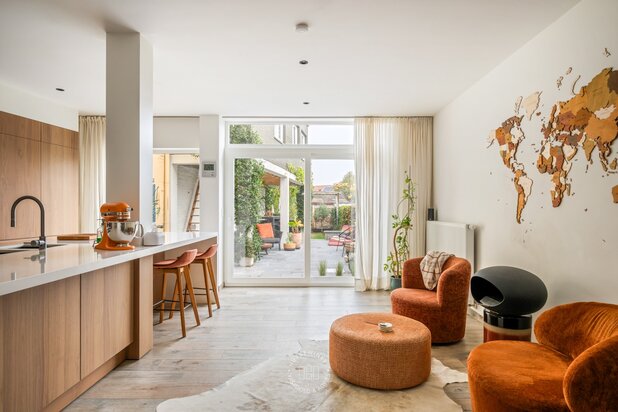 Karaktervolle herenwoning met zonnige stadstuin