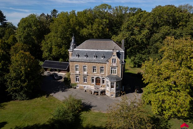 Uitzonderlijk landhuis te koop in Clavier