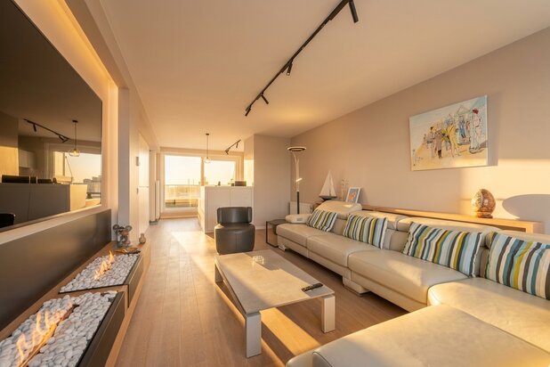 Exclusief duplex-penthouse met adembenemend zeezicht op de Zeedijk
