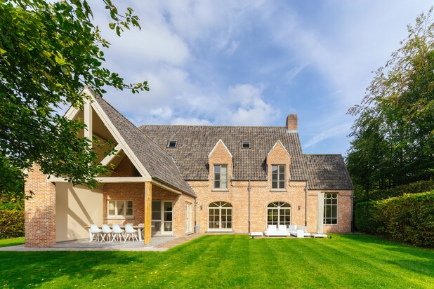 Klassevolle, tijdloze villa met prachtige tuin
