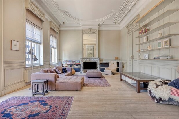 Uniek en karaktervol 2-slaapkamer appartement nabij Botanique