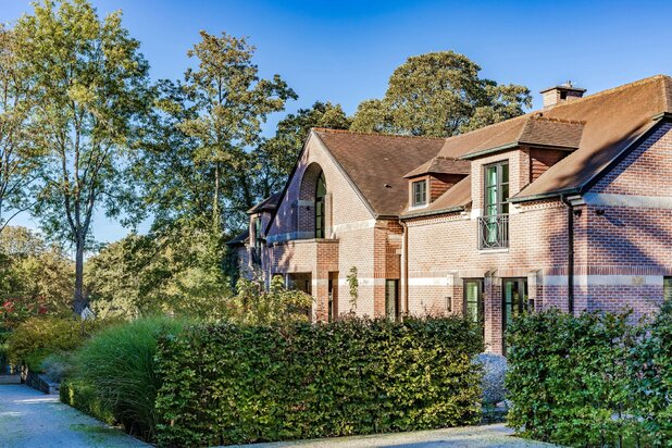 Kleine Hut - Mooie gerenoveerde villa 440 m² - 22 are 