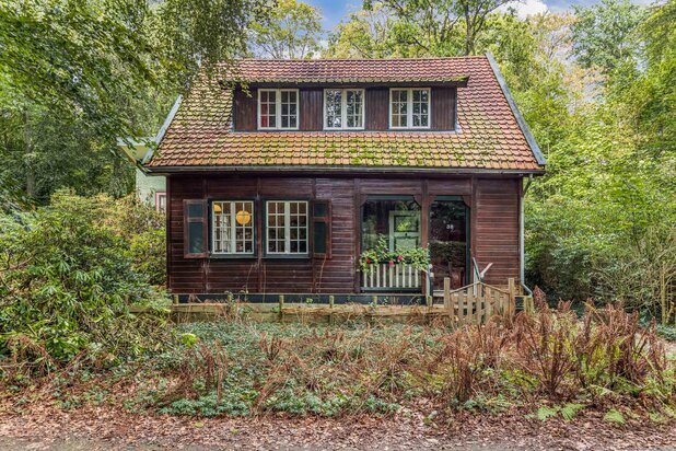 Villa te koop in NAARDEN met referentie 19112840289