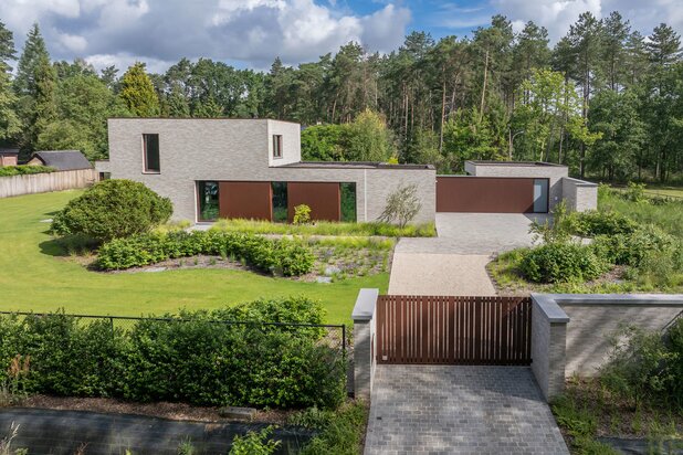 Exclusieve villa met luxe afwerking in Halle-Zoersel