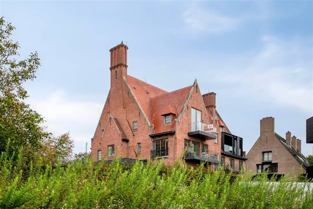 Exclusive 234-square-meter apartment with a view of the Leie River