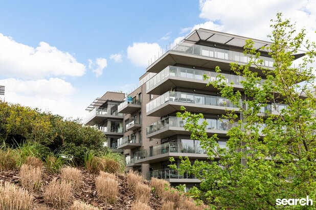 Energiezuinig 2 slaapkamer appartement met terras.