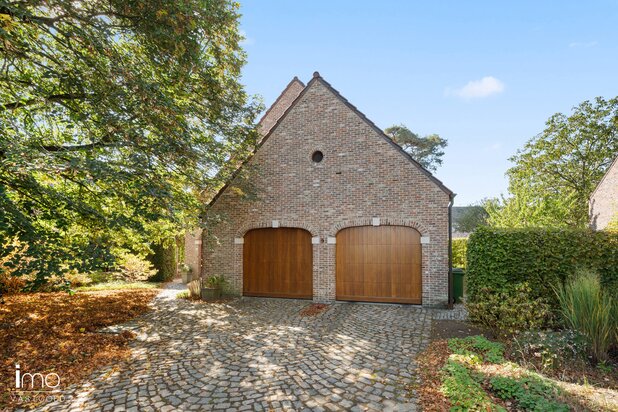 Charmante villa in een groene, bosrijke omgeving