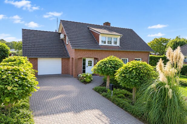 Villa te koop in VENLO met referentie 19712442883