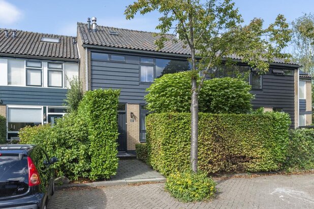 Villa for rent at LAREN with reference 19412443435