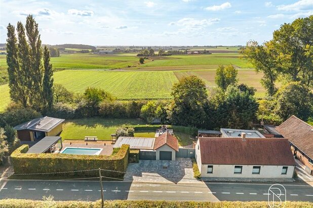 Charming, renovated home in Sint-Denijs
