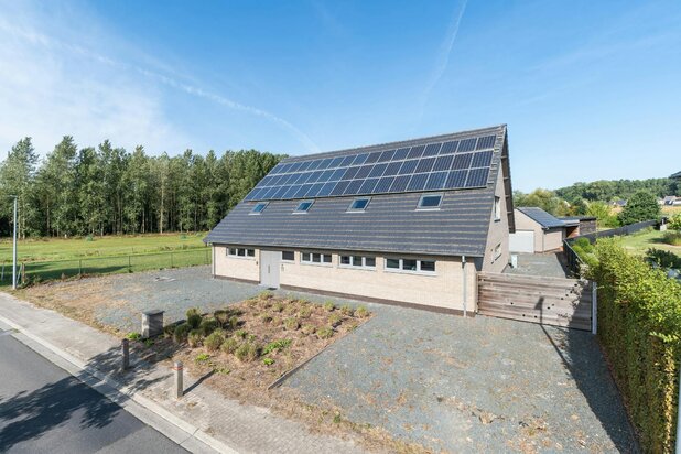 Villa spacieuse avec jardin et garage, idéale comme maison pour les kangourous
