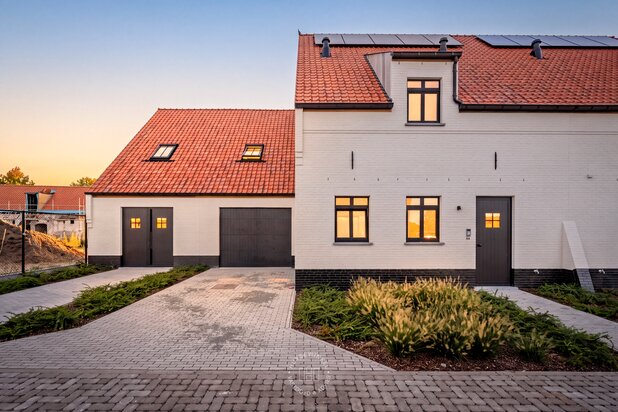 Exclusief wonen in een uitzonderlijk afgewerkte nieuwbouwwoning