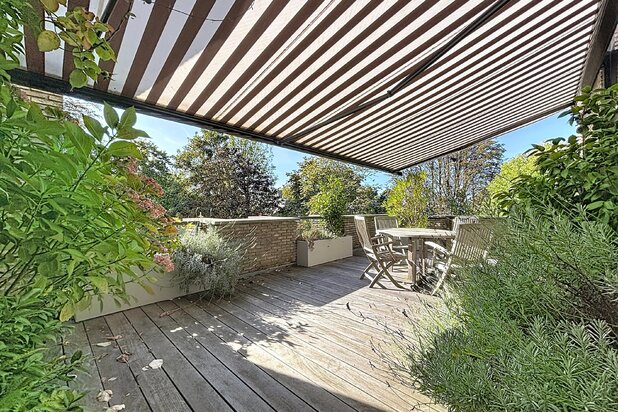 Uccle - Hamoir - Magnificent Penthouse set in greenery