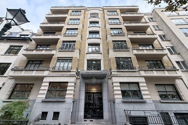 Place Brugman / Molière - Apartment for sale
