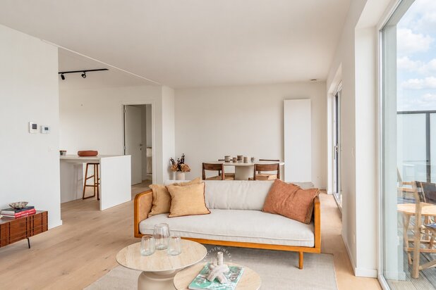 Penthouse met royale terrassen nabij de Schelde