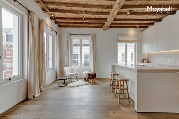 Exclusief 3 slaapkamerappartement op 100 m van de Kouter