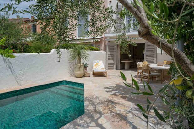 Une adresse rare au bord de l’eau à Port Grimaud