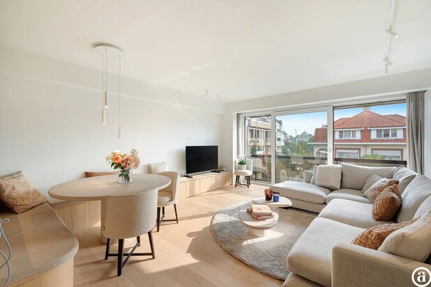 Bel appartement rénové avec une vue dégagée sur les villas