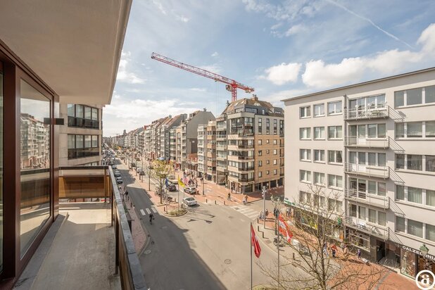 Appartement lumineux avec 3 chambres. 