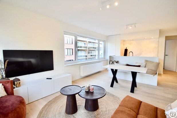 Appartement d'angle près de Rubensplein, à prox de la plage 