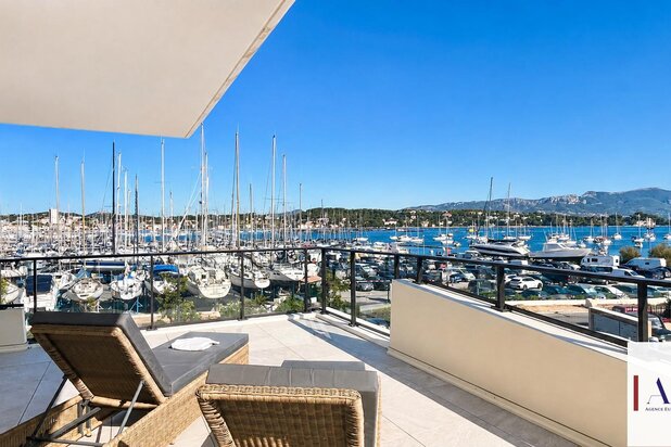Saint-Mandrier-Pin-Rolland - Appartement de standing type 3 
