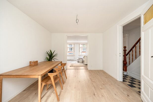 Karaktervol herenhuis met stadstuin en dakterras
