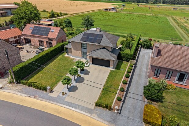 Instapklare villa met 4 slaapkamers