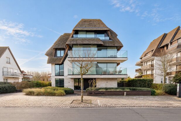 Stijlvol appartement te koop in een villa residentie in het Zoute