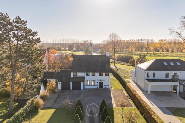Lichtrijke villa met uniek zicht 