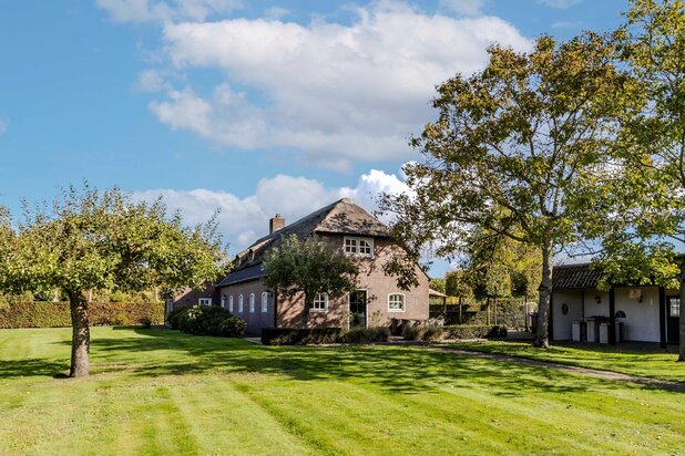 Bâtiment historique a vendre a BOXTEL avec reference 19612352048