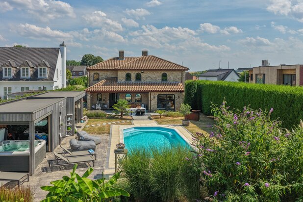 Move-in Ready Spanish Villa | EPC A | Pool & Poolhouse