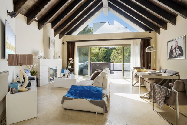 Penthouse te koop in Benahavis met referentie 19312952659